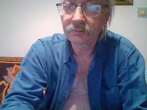 Snapshot of loverboyxxx69 chatting on 17, 2, 2025 loverboyxxx69 online show from 17, 2, 2025