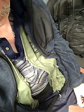 Snapshot of loverboyxxx69 chatting on 12, 3, 2025 loverboyxxx69 online show from 12, 3, 2025