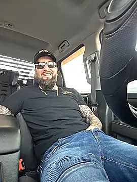 Beardedtattood online show from 3, 12, 2025