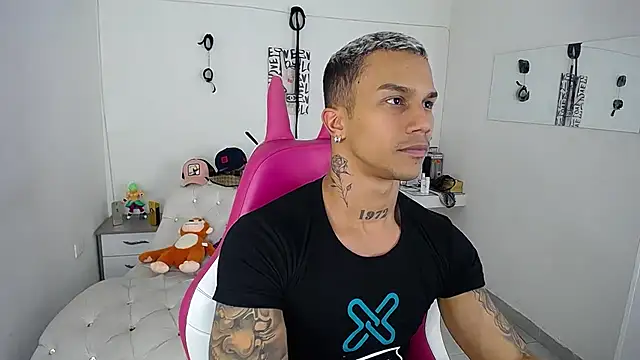 Leonard Price online show from 23, 9, 2025