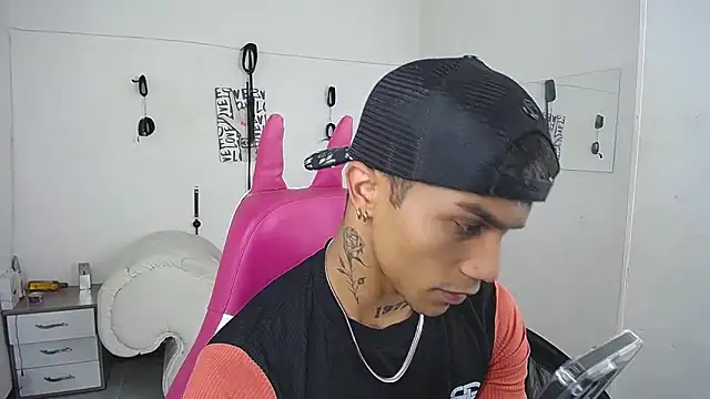 Leonard Price online show from 14, 2, 2026