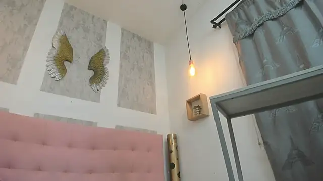 zhamira 21 online show from 4, 12, 2025