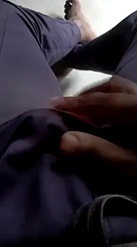 SuranSexy33 online show from 4, 12, 2024