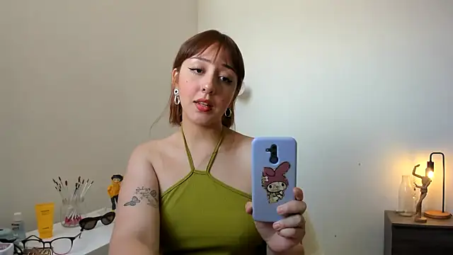 Snapshot of HeyTati chatting on 27, 12, 2024 HeyTati online show from 27, 12, 2024