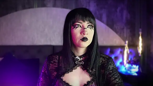 Aylen darkmoor online show from 25, 6, 2026