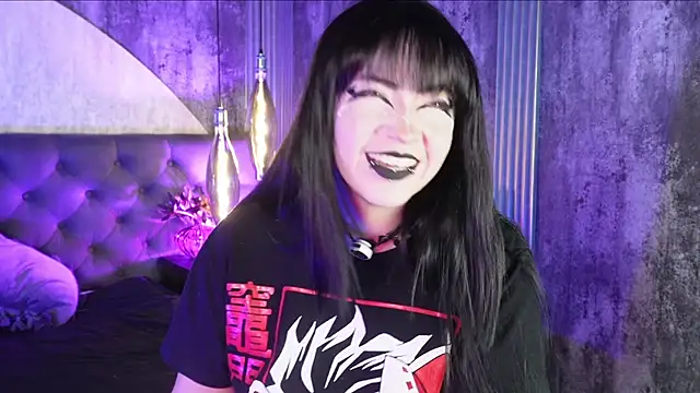 Aylen darkmoor online show from 14, 7, 2026