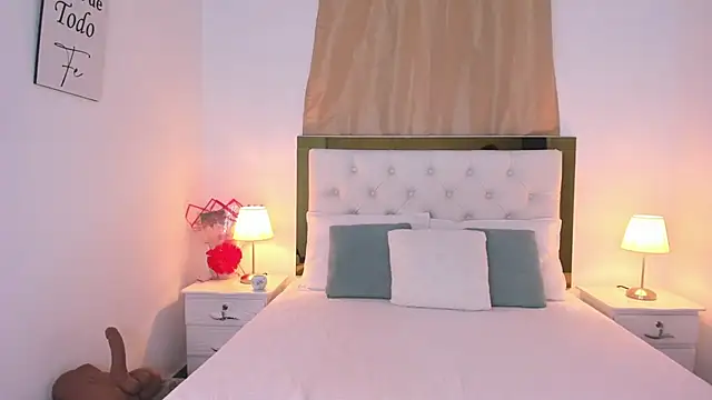 SofiaBosch online show from 20, 9, 2025