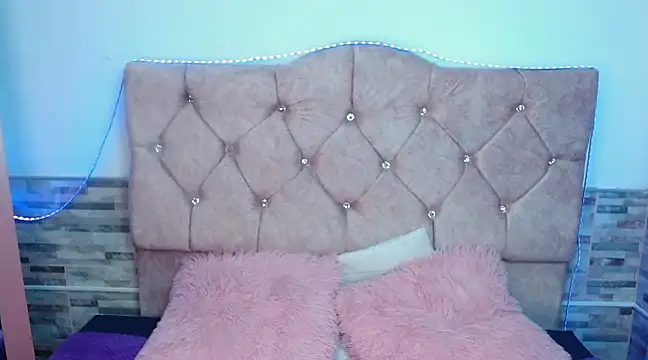 elizabethcooper online show from 14, 1, 2025