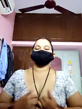 lalitha225 online show from 3, 1, 2025