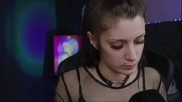 Kathleen Meow online show from 11, 12, 2024