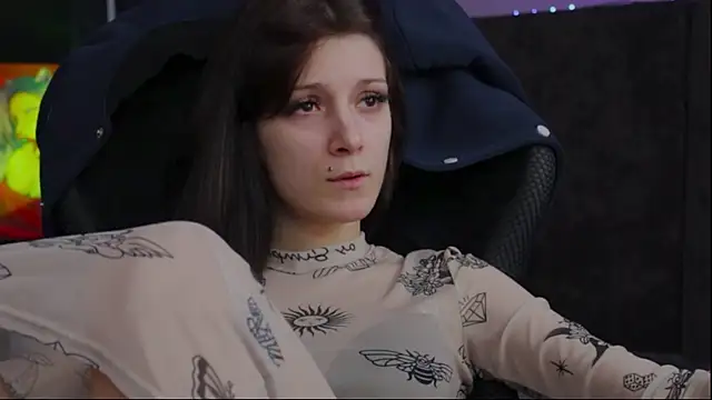 Kathleen Meow online show from 13, 12, 2024