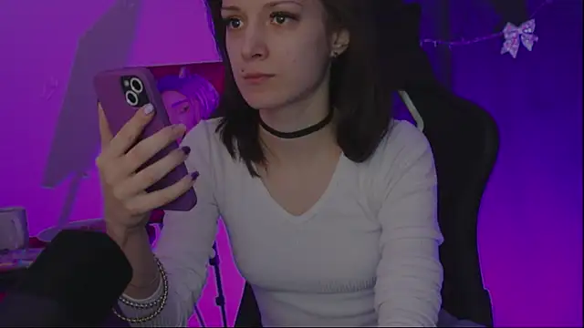 Kathleen Meow online show from 3, 2, 2025