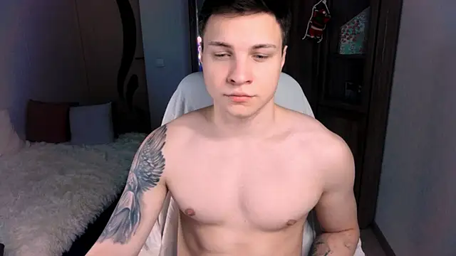 handsome guy01 online show from 25, 12, 2024