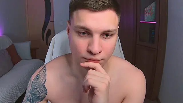 handsome guy01 online show from 7, 3, 2025