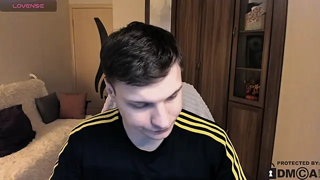 handsome guy01 online show from 10, 11, 2025