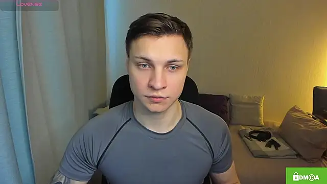 handsome guy01 online show from 26, 2, 2026