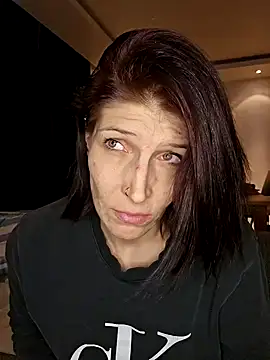 Lenchen  online show from 23, 12, 2024