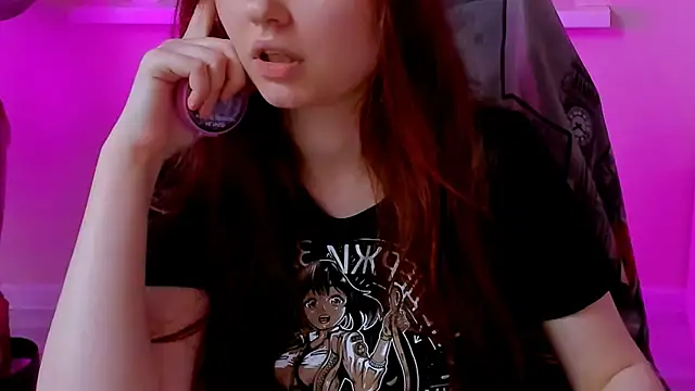 Snapshot of CarolGiggly chatting on 28, 6, 2026 CarolGiggly online show from 28, 6, 2026