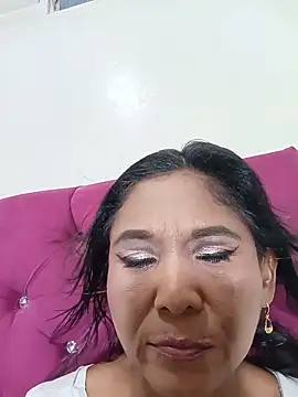 tiffany Bitch online show from 13, 6, 2026