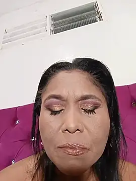 tiffany Bitch online show from 1, 7, 2026