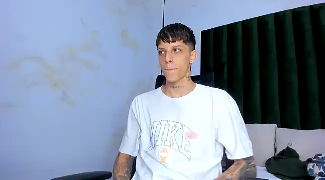 Snapshot of Adam_hard_ chatting on 3, 12, 2024 Adam hard  online show from 3, 12, 2024