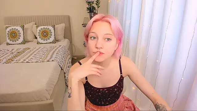 VelvetVixen155 online show from 13, 1, 2025