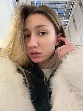 Lia  Love online show from 12, 1, 2026