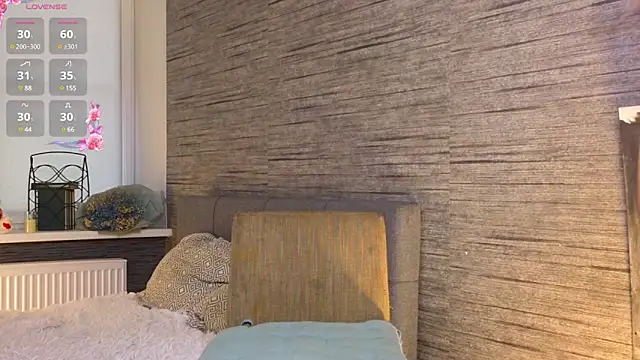 MerylHedley online show from 2, 3, 2025