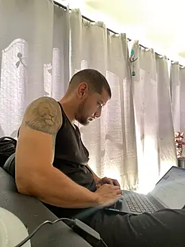 Snapshot of MrSoulMommy chatting on 5, 12, 2024 MrSoulMommy online show from 5, 12, 2024