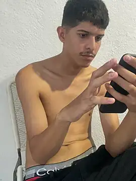 LiamGadiell online show from 5, 4, 2026