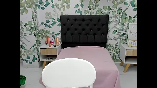 Snapshot of lauren_rios7 chatting on 14, 12, 2024 lauren rios7 online show from 14, 12, 2024