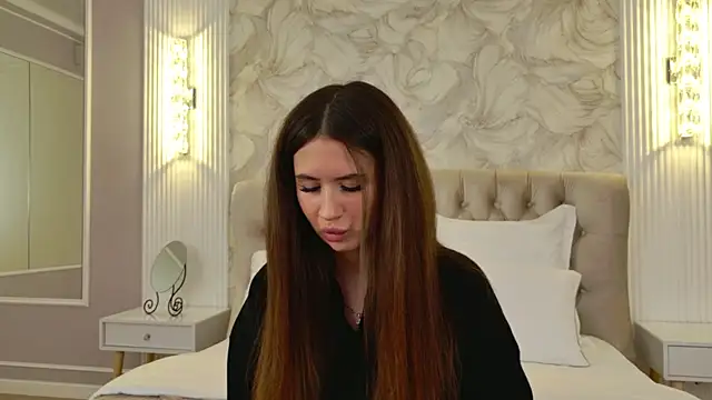 milaleoneli online show from 21, 9, 2025