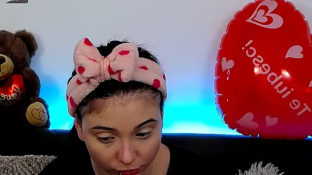 AveryWillow online show from 26, 2, 2025