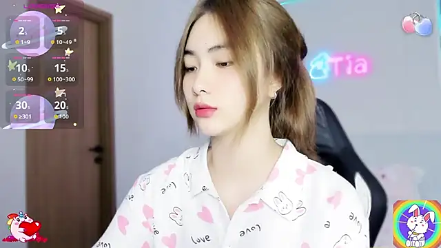 CelestiaWang online show from 23, 9, 2025