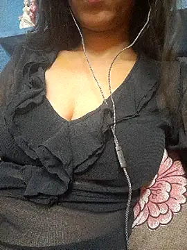 Snapshot of Sanjana-Mehar chatting on 17, 3, 2025 Sanjana-Mehar online show from 17, 3, 2025