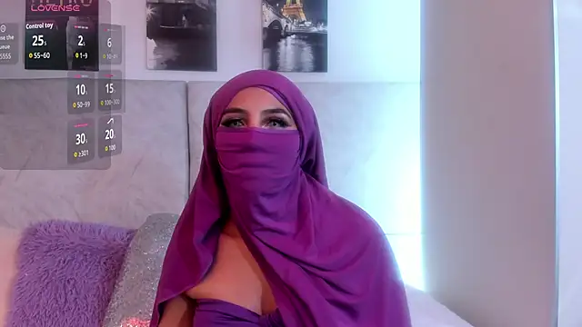 naomiii   online show from 29, 5, 2026