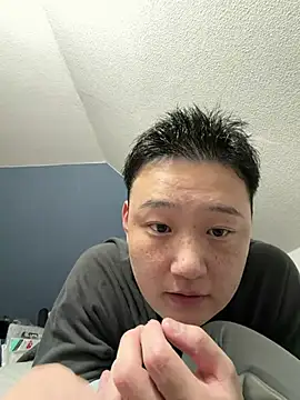 Snapshot of tuki_fu chatting on 3, 6, 2026 tuki fu online show from 3, 6, 2026