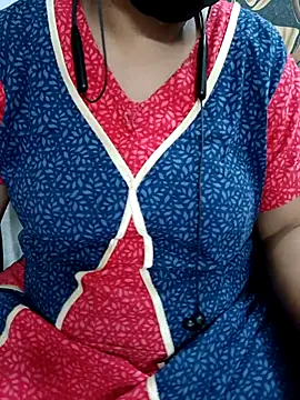 Snapshot of Yours_Radika chatting on 21, 2, 2025 Yours Radika online show from 21, 2, 2025