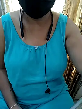 Snapshot of Yours_Radika chatting on 23, 2, 2025 Yours Radika online show from 23, 2, 2025