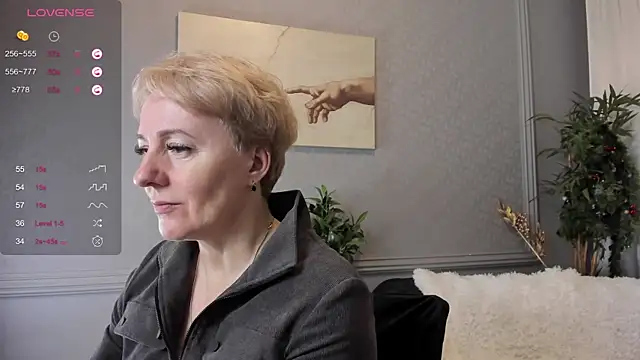 Nika Smit online show from 24, 12, 2024