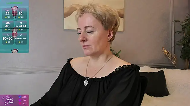 Nika Smit online show from 25, 12, 2024