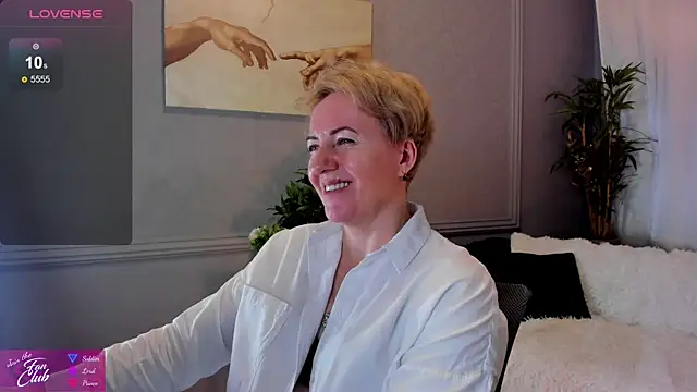 Nika Smit online show from 17, 1, 2025