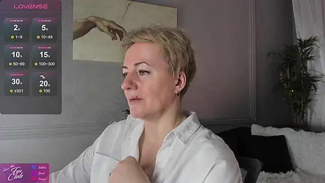 Nika Smit online show from 19, 1, 2025