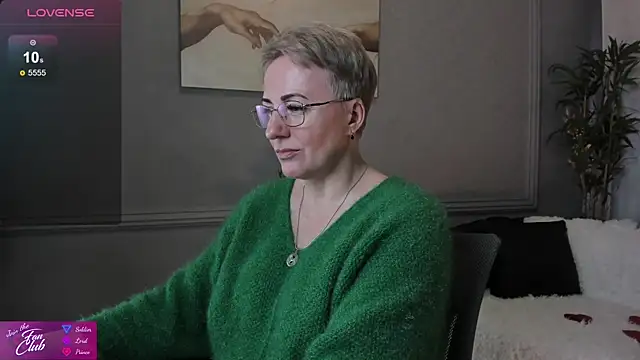 Nika Smit online show from 15, 2, 2025