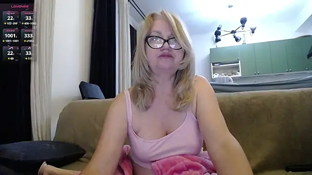 Blond Woman online show from 8, 2, 2025