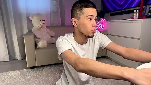 Dylan mercy online show from 16, 3, 2025