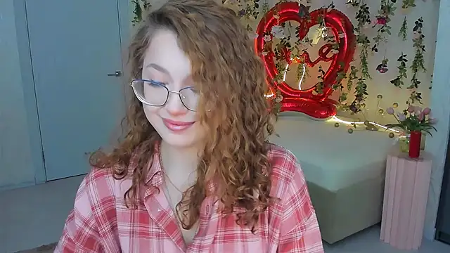 Snapshot of SereneFlame chatting on 15, 2, 2026 SereneFlame online show from 15, 2, 2026