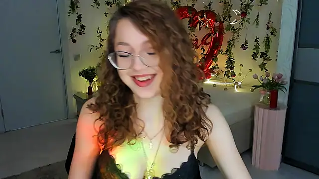 Snapshot of SereneFlame chatting on 28, 2, 2026 SereneFlame online show from 28, 2, 2026