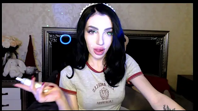 Snapshot of NancyLovee_ chatting on 11, 1, 2025 NancyLovee online show from 11, 1, 2025