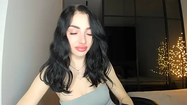 Snapshot of NancyLovee_ chatting on 30, 11, 2025 NancyLovee online show from 30, 11, 2025